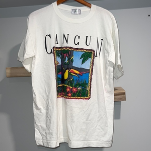 Cancun toucan white t‎ shirt